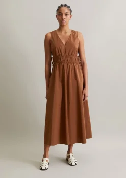Baumwollkleid shaped mit Ton-in-Ton-Streifenmuster