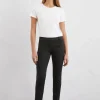 Hose Model Laxå slim aus Smooth Sateen Stretch