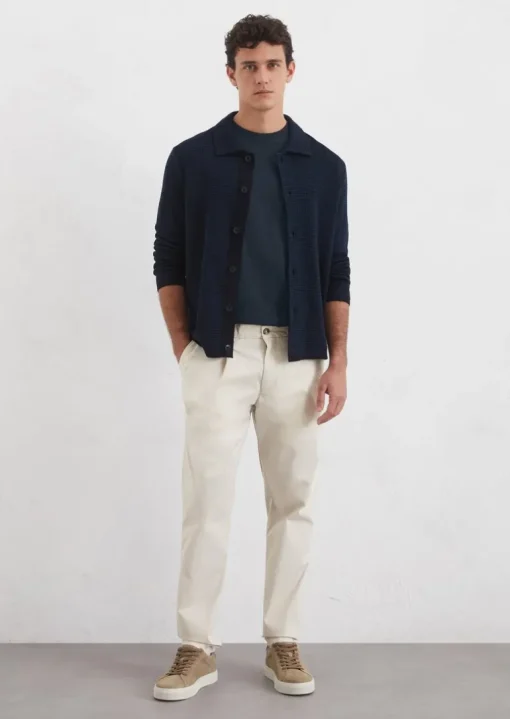 Hose Model Morot jogger pleats aus Papertouch-Cotton-Stretch-Qualität