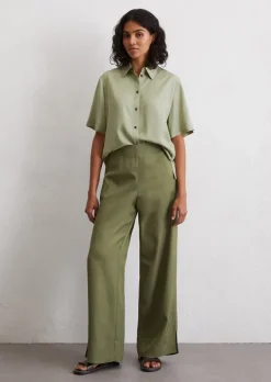 Hose wide aus Naia™-Twill