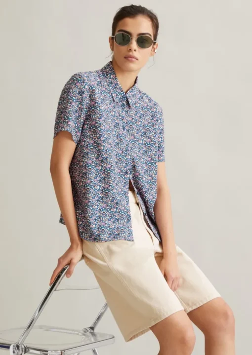 Kurzarm-Bluse regular aus LENZING™ ECOVERO™