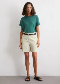Shorts fitted aus Organic Cotton Twill Stretch