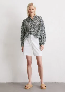 Shorts fitted aus Organic Cotton Twill Stretch