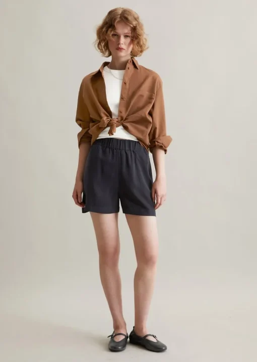 Shorts regular aus TENCEL™ Lyocell
