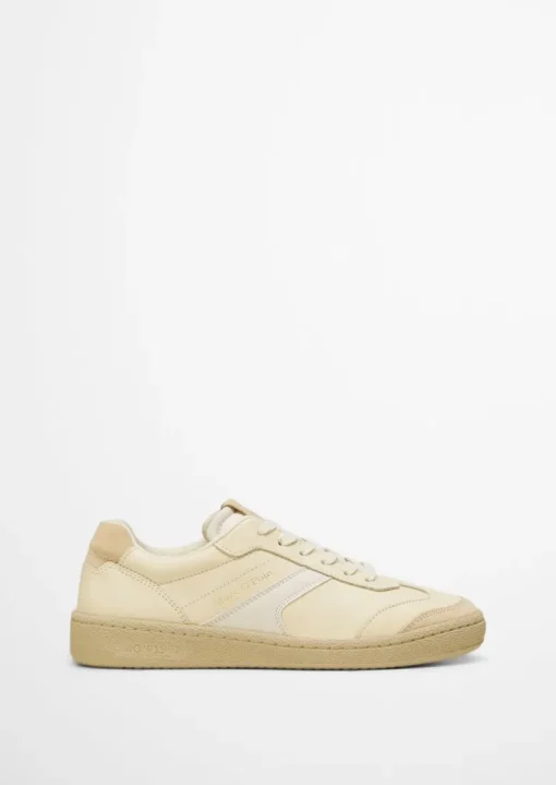 Sneaker aus edlem Rindleder