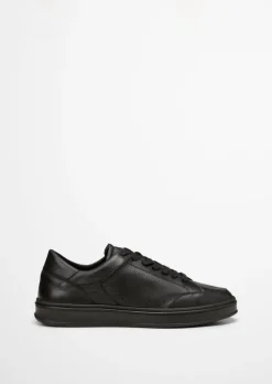 Sneaker aus edlem Rindleder
