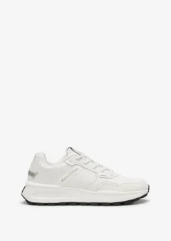 Sneaker aus Rindleder und Mesh