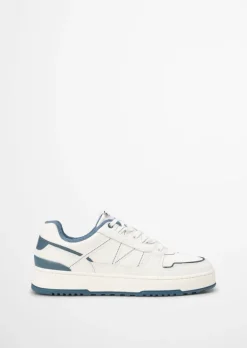 Sneaker mit robuster Gummisohle