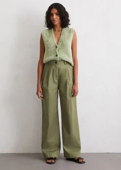 Weite Bundfaltenhose aus stretchigem Organic Cotton-Twill